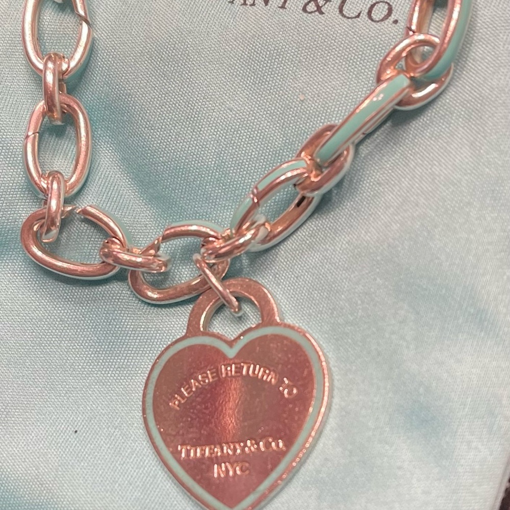 Tiffany & Co. Silver Clasping Blue Link Bracelet with Large Heart Pendant